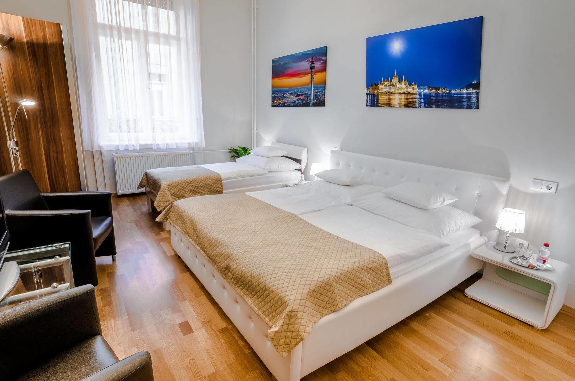 Anabelle Bed And Budapešť
