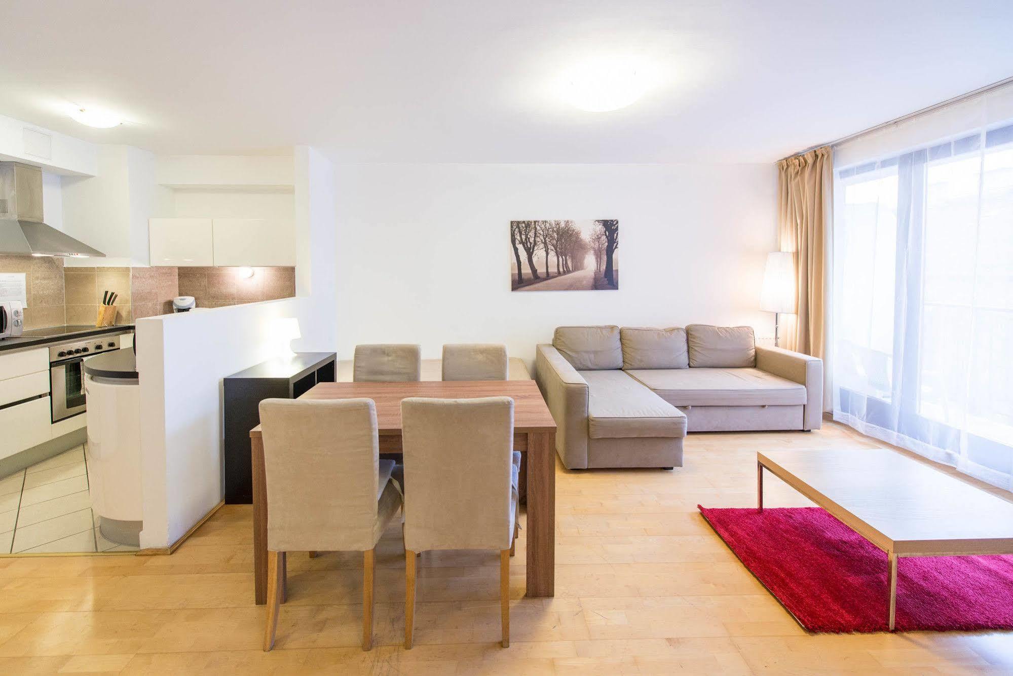 Mango 3* Budapeszt