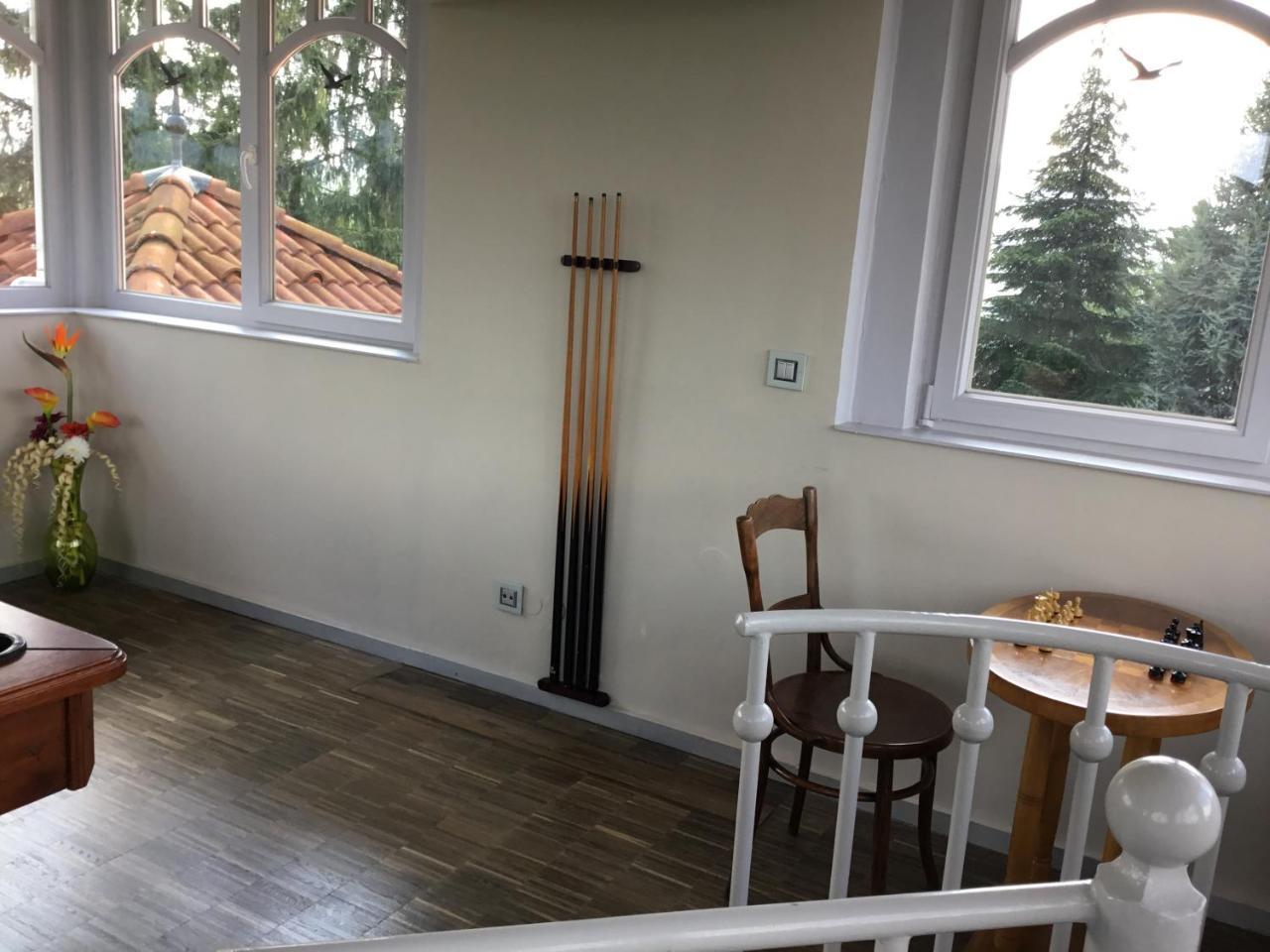 3 Bedroom Private Floor In Luxury Mansion *