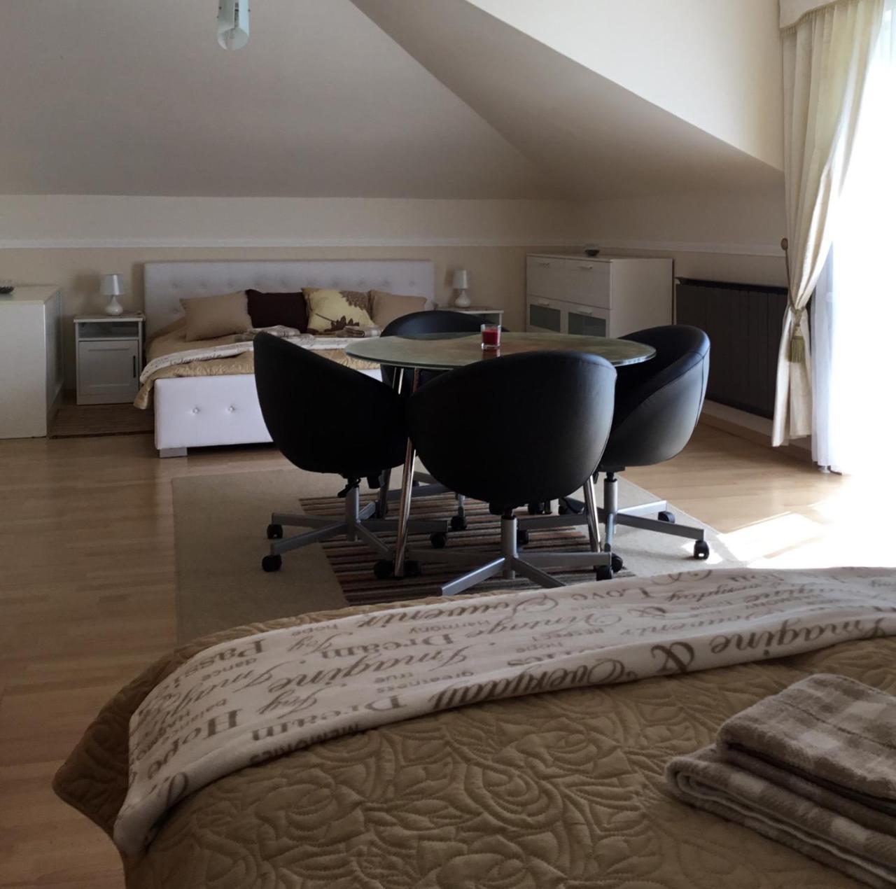 Lejlighed 3 Bedroom Private Floor In Luxury Mansion Budapest