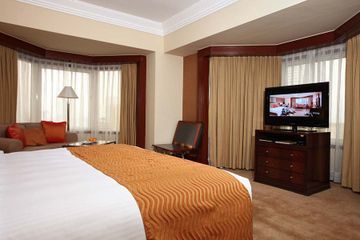 Millennium Court, - Marriott Executive Szálloda 4*
