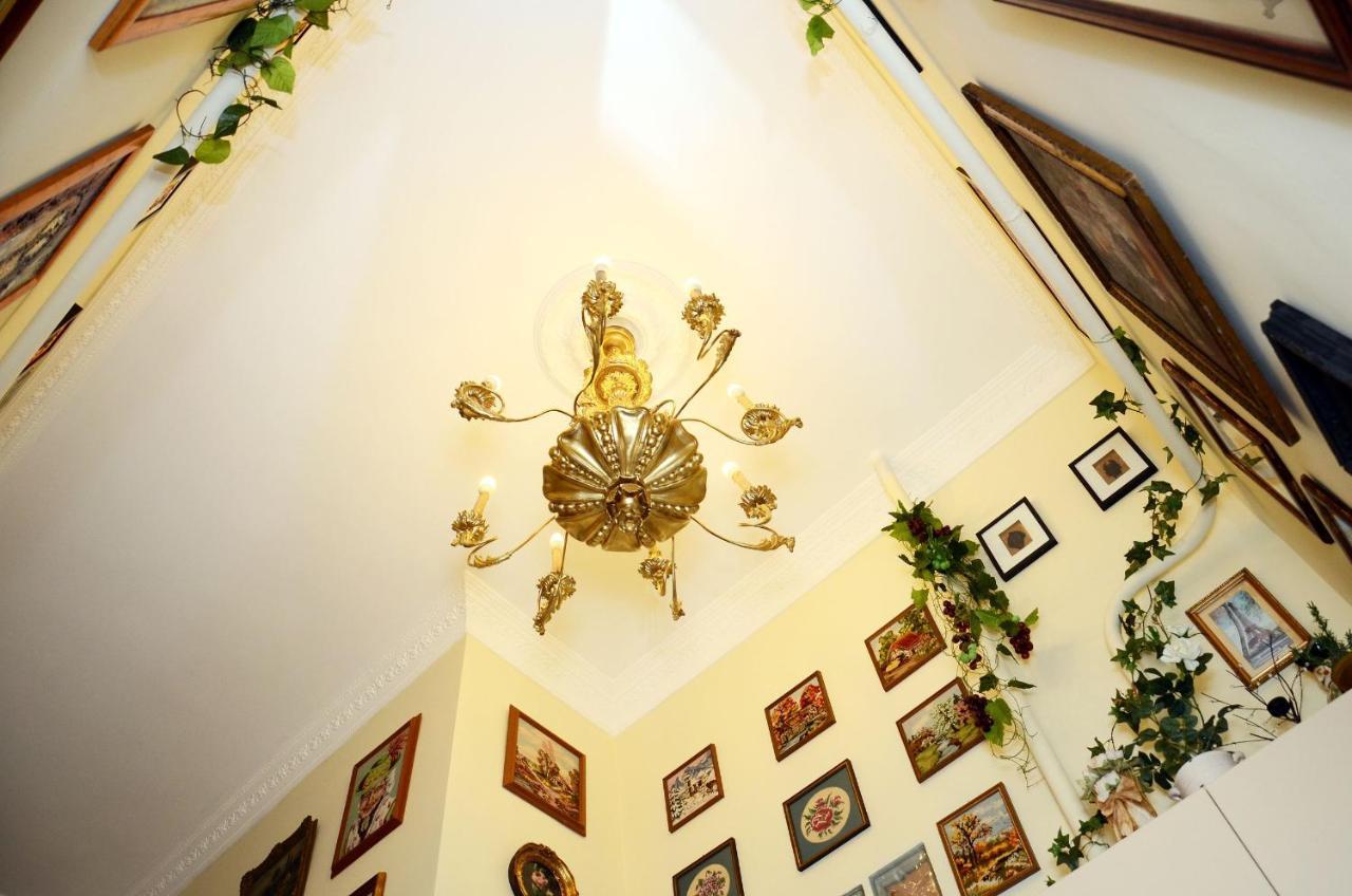 Central Astoria Appartement *