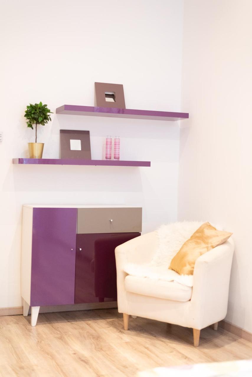 Standard By Hi5 - West End Center * Budapest