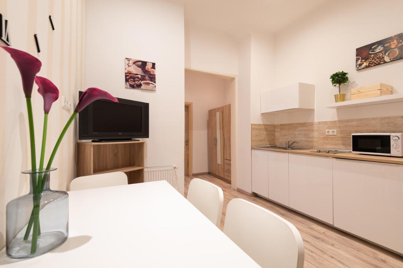 Standard By Hi5 - West End Center Apartamento Budapest