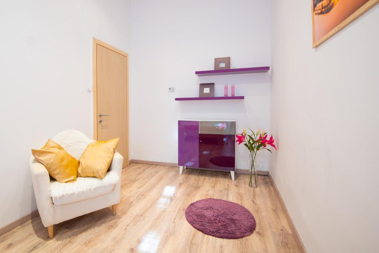 Standard By Hi5 - West End Center Budapest