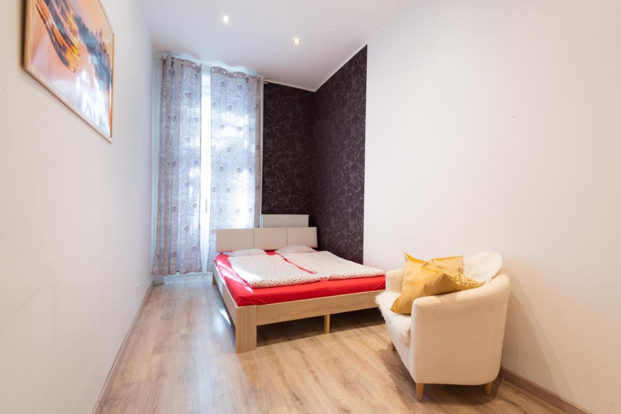 Standard By Hi5 - West End Center Apartamento Budapest