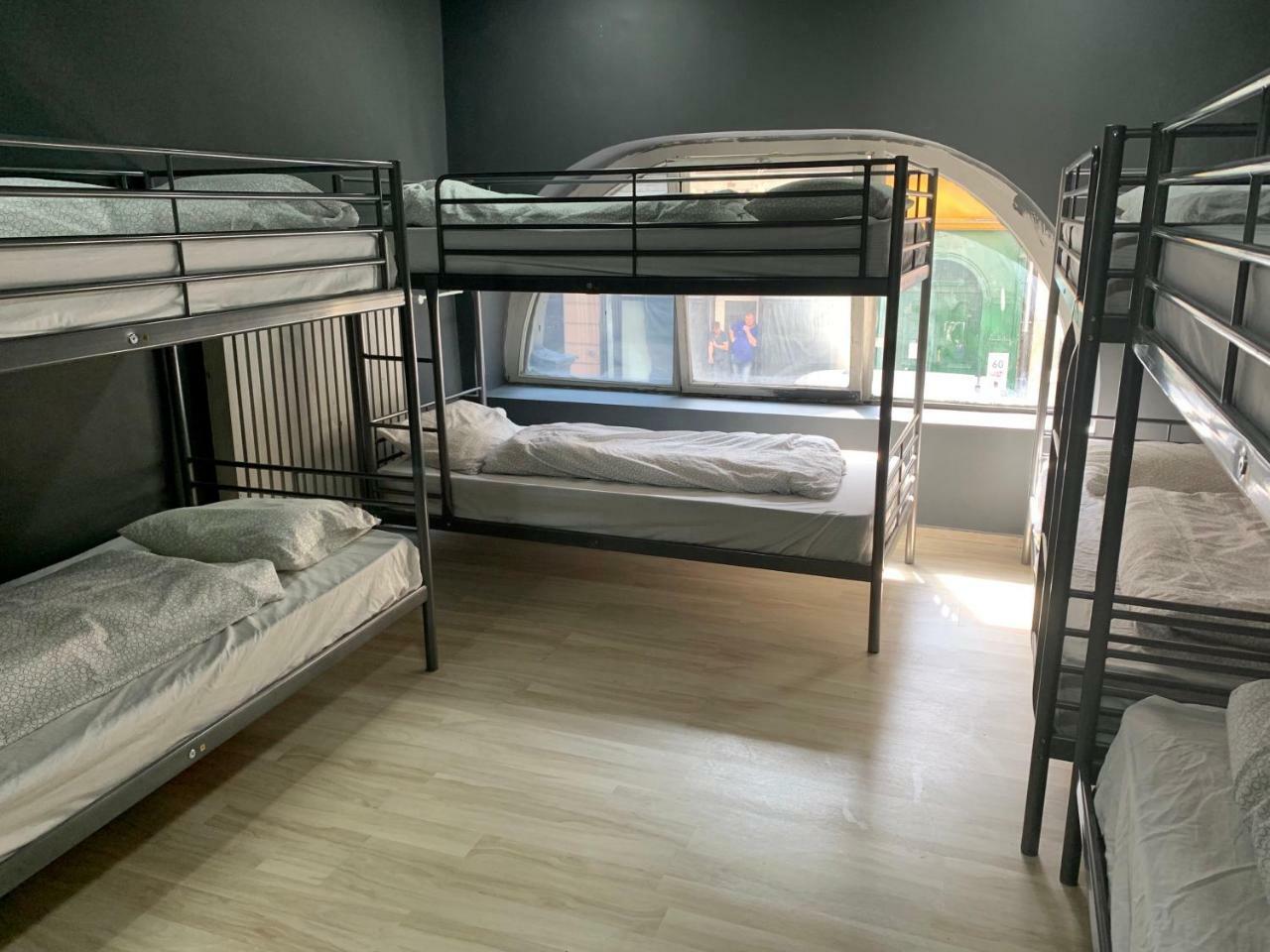 Hostel Gng *
