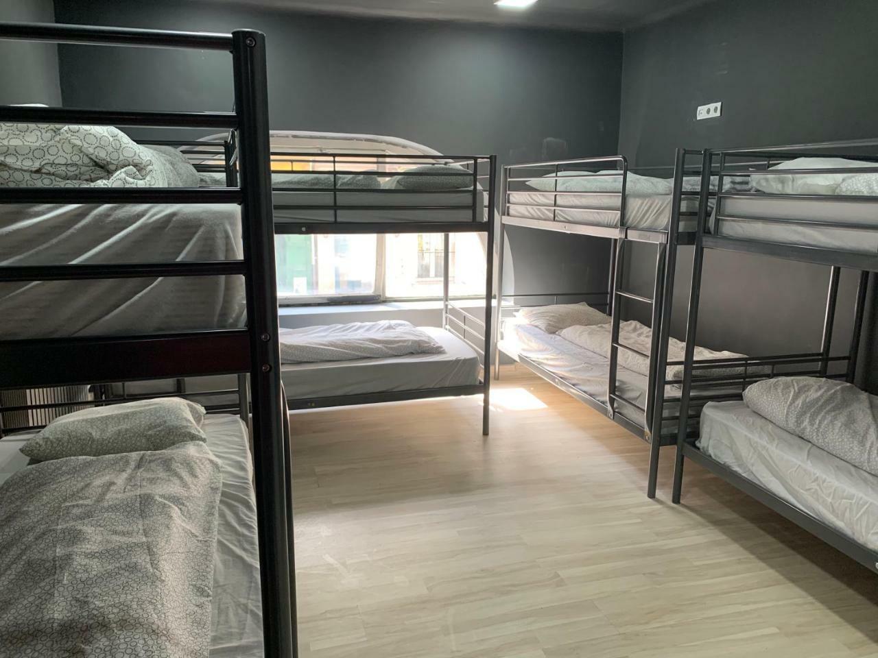 Hostel Gng *