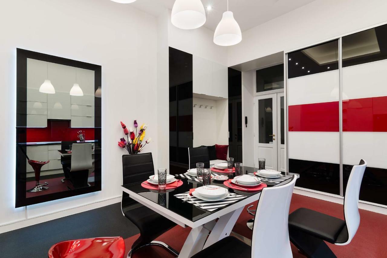 Lägenhet Red Passion Deluxe At Gozsdu Budapest