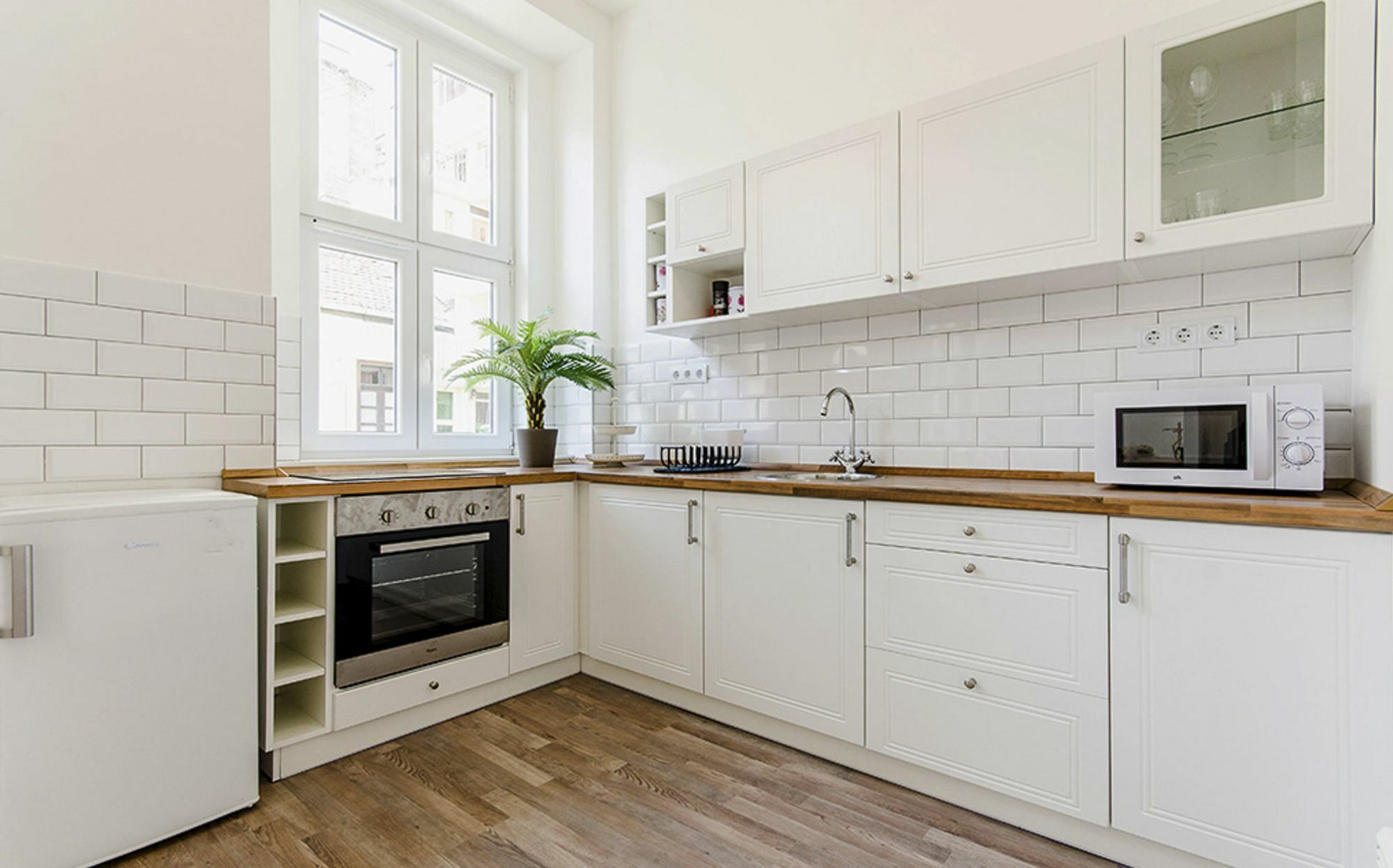 Peppers - Downtown Apartment
