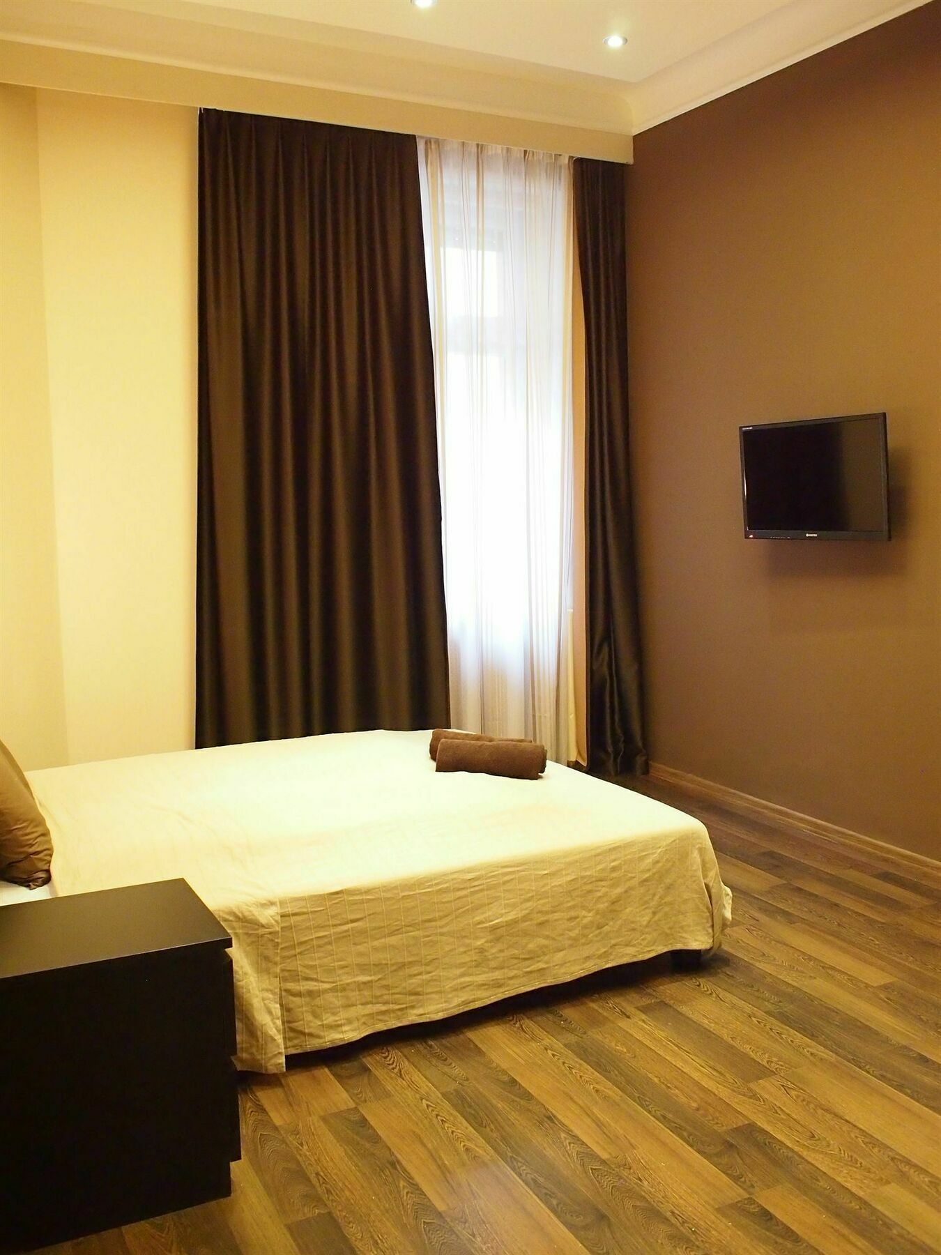 Budapest Suites *