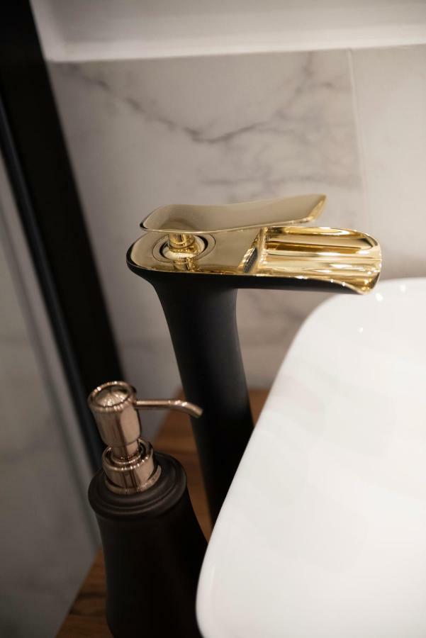 Luxury By Hi5 - Kalman Imre Apartment Budapest