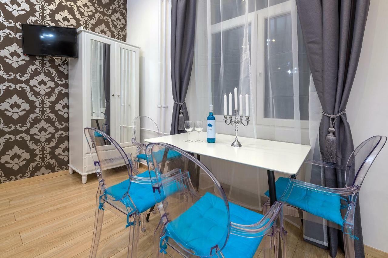 Parking, Ac, 2 Bedroom Design Flat In The Center Lägenhet