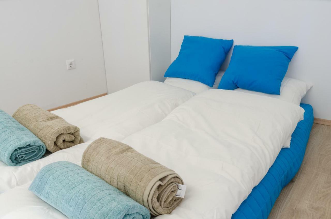 Cozy And Quiet Near The Parliament Appartement