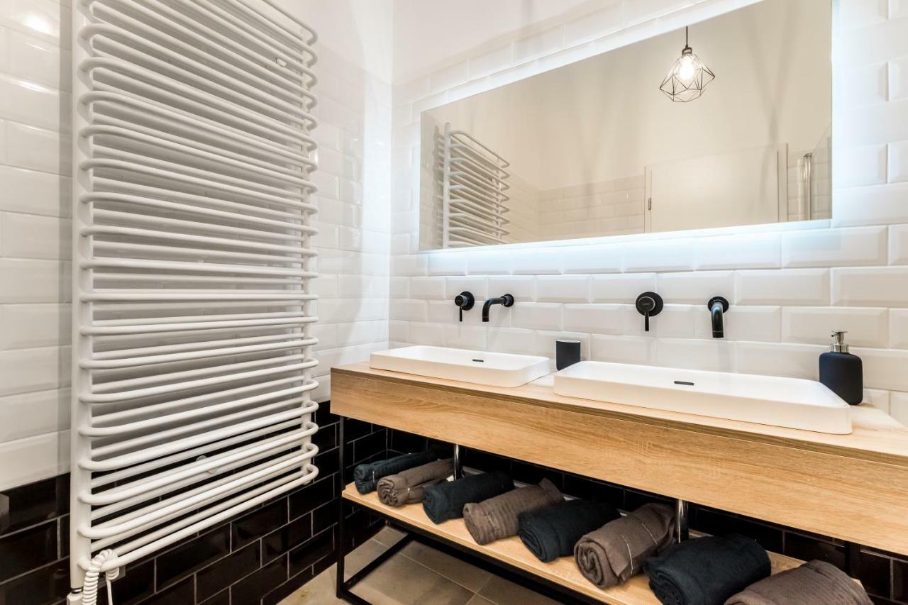 Regi Highrise Oasis Apartamento