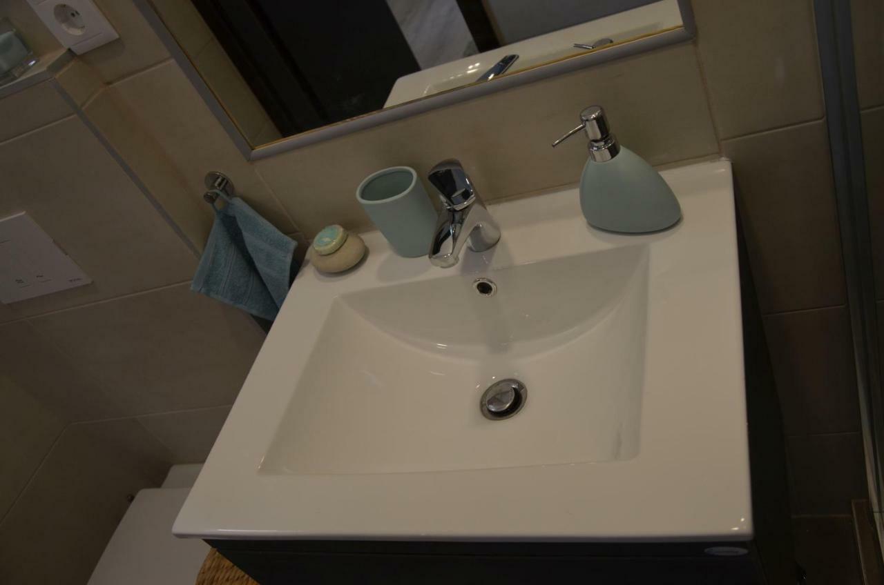 Petra's Tranquil Nest In Downtown Apartamento Budapest