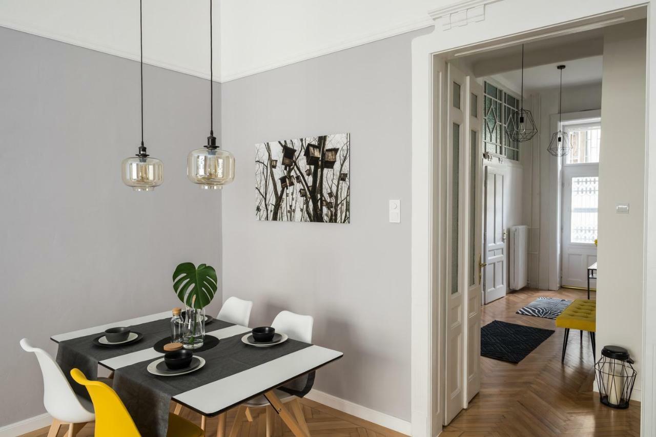 Sophie's Art Broadway Budapest
