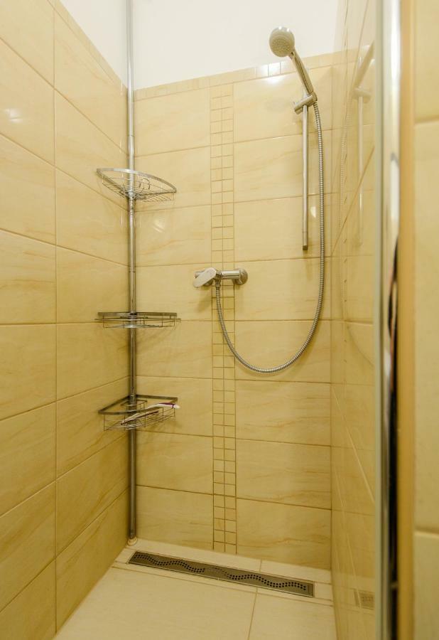 Pearl City Budapest