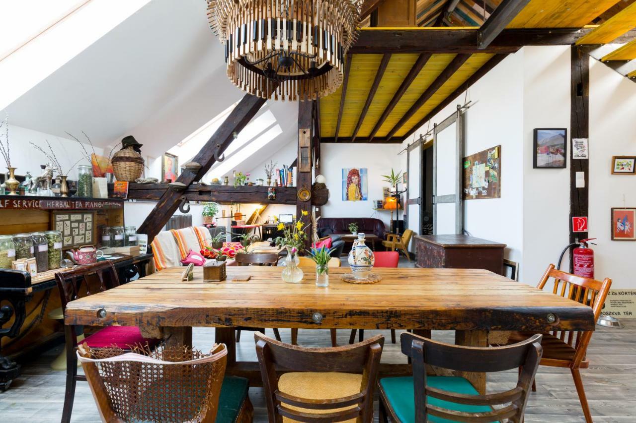 Nest * Budapest