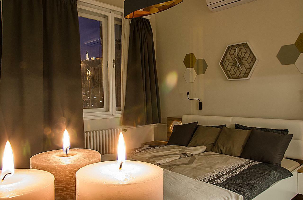 Hexagon * Budapest