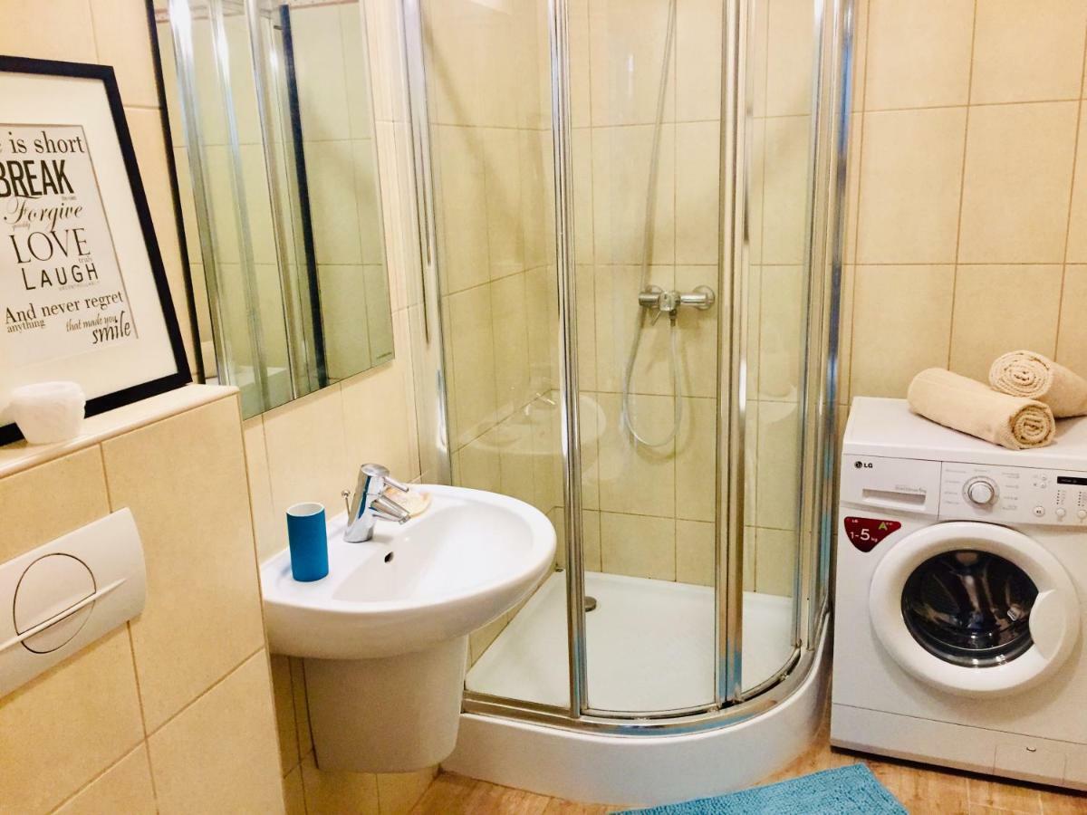 Sunny Deluxe Apt. & Terrace Lejlighed Budapest