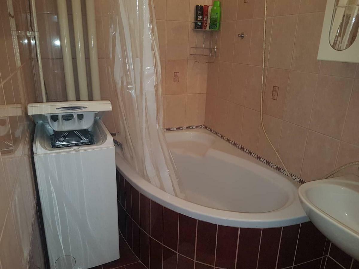 Vegas Zugló Apartment