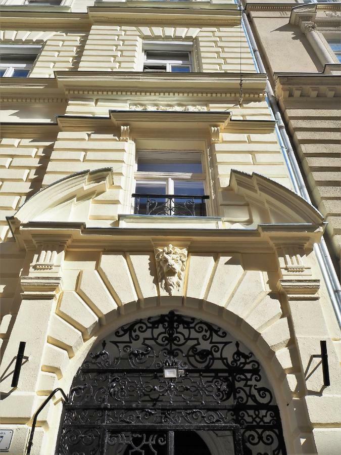 Summerstreetseven Budapest