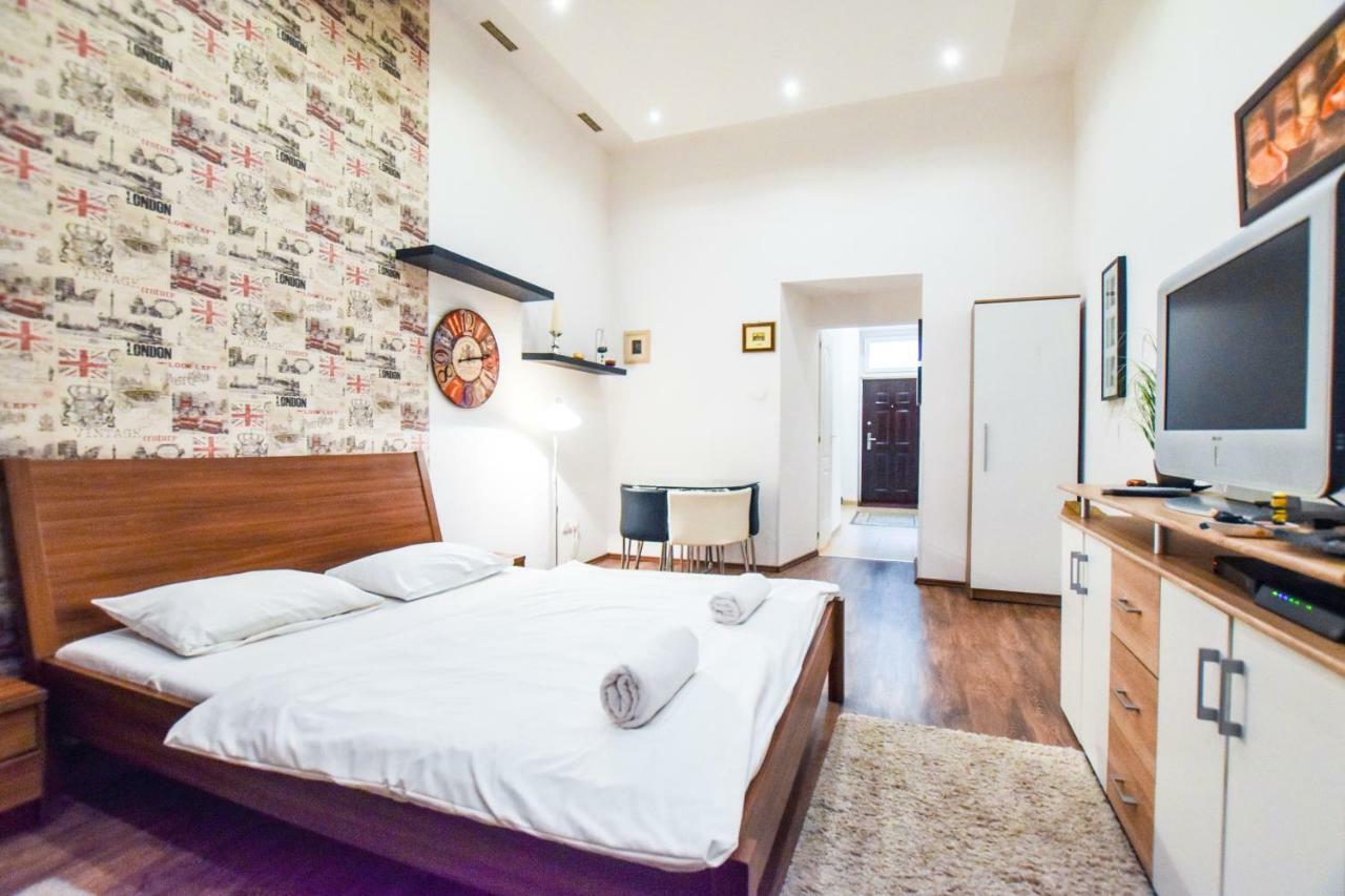Dembinszky Budapest