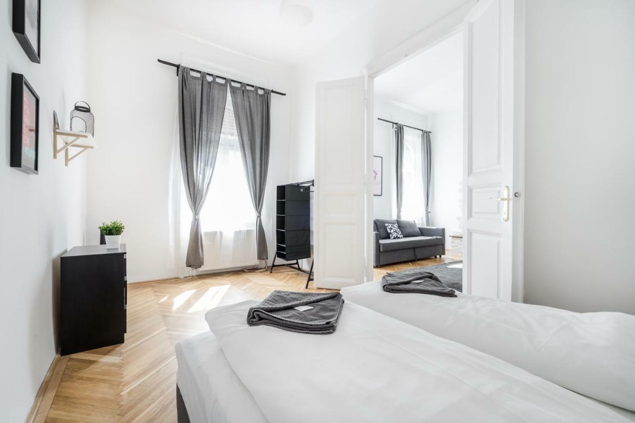 Downtown Visegradi10 Apartamento *