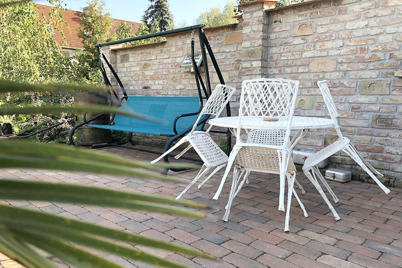 Full 2Bdr Garden House Near To Downtown Metro Free Parking