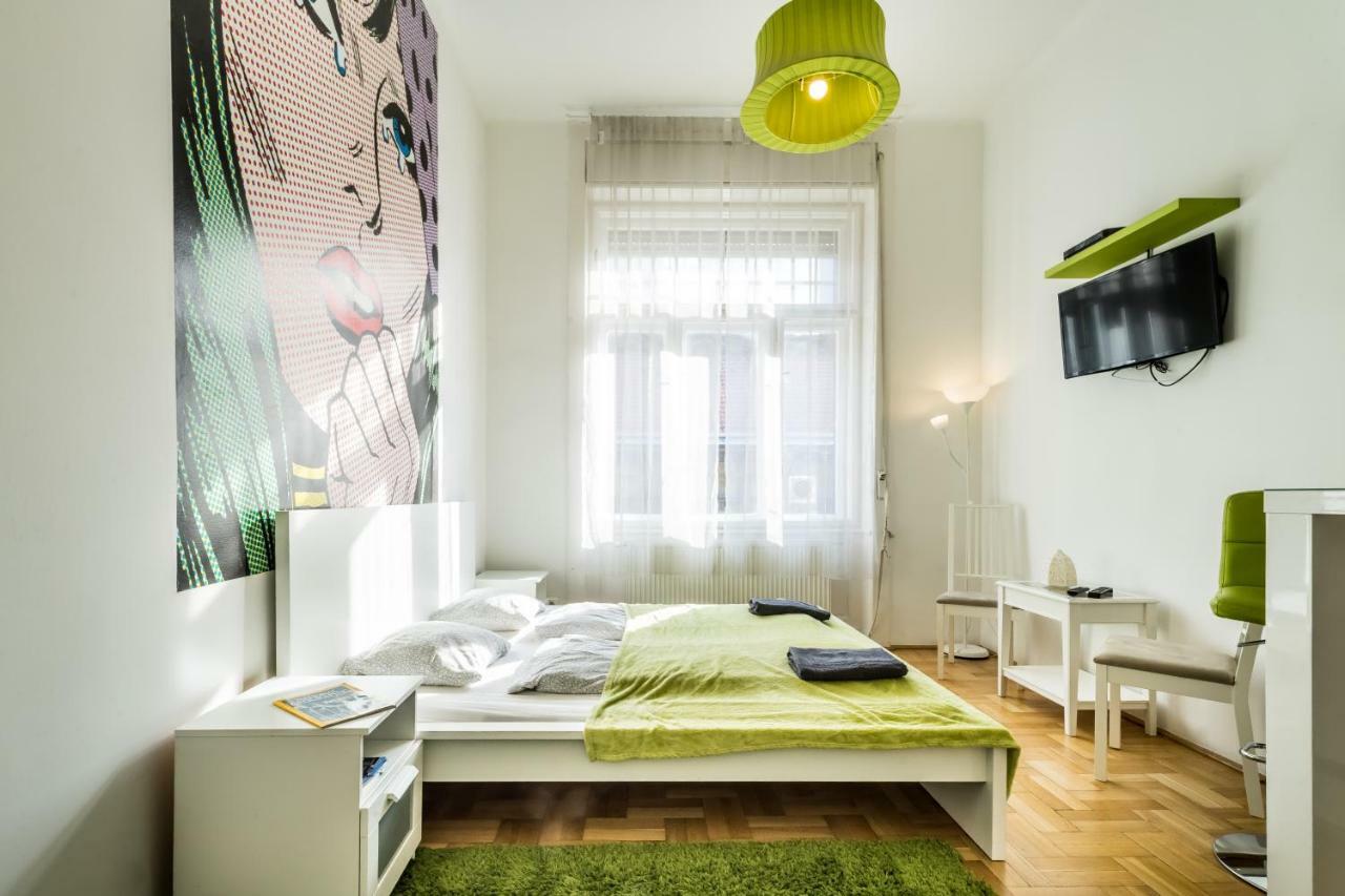 Pop Arts Studios Apartmán *