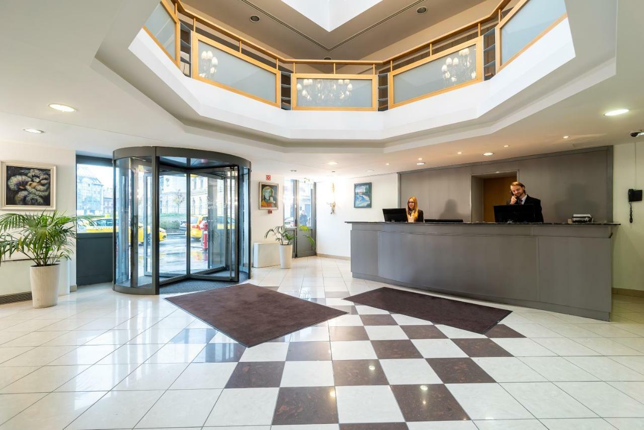 East Hotel 4*