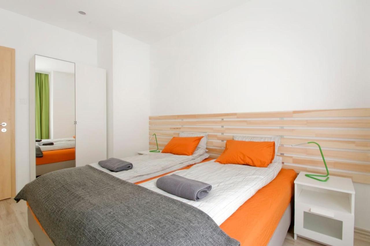 Lägenhet Modern Four Bedroom In Palace District *
