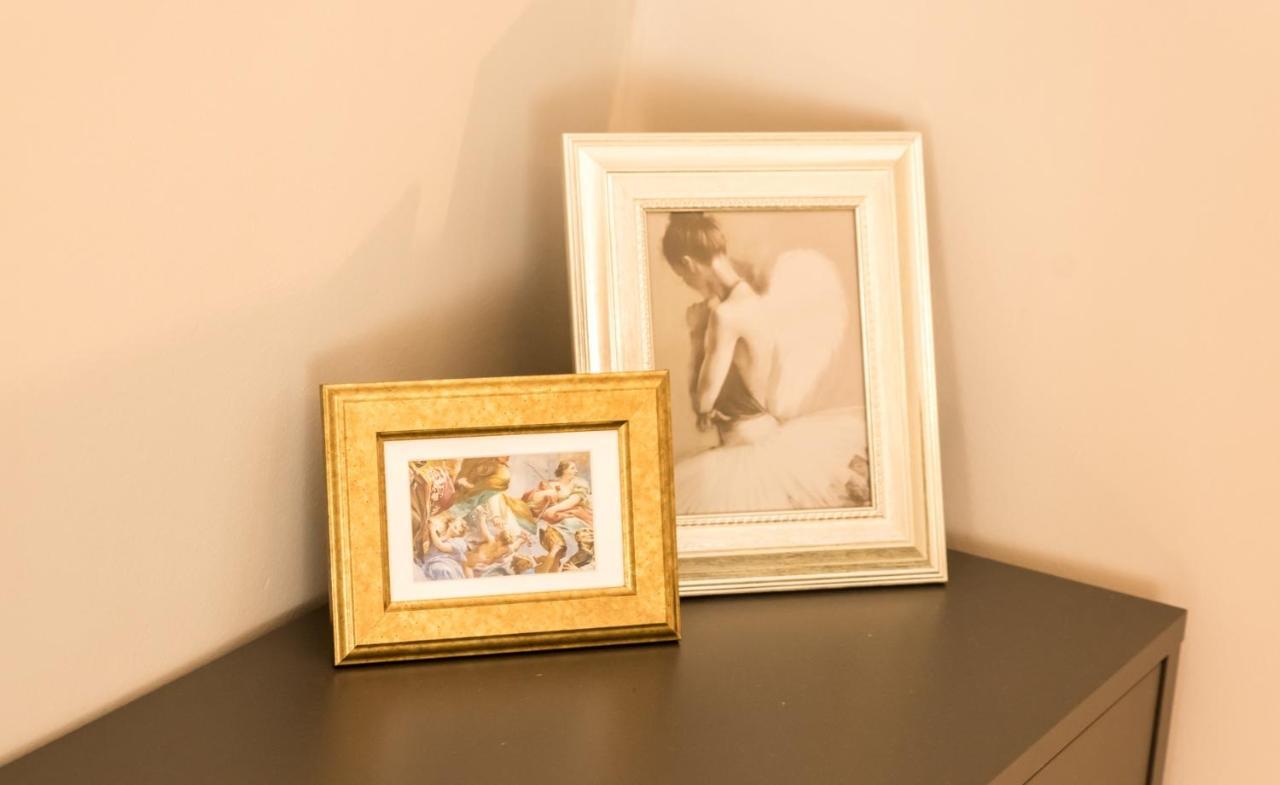R38 - Artists Luxury Lejlighed *