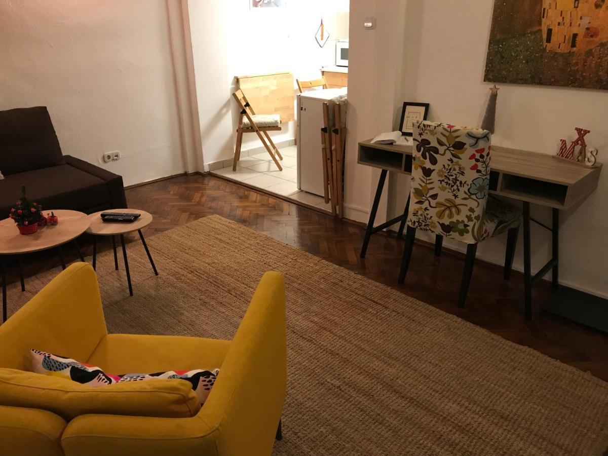 Revay 6 Apartment *