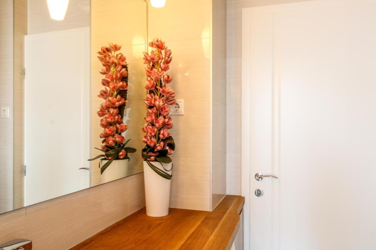 Basilica View Hercegrpimas Luxury Apartment *