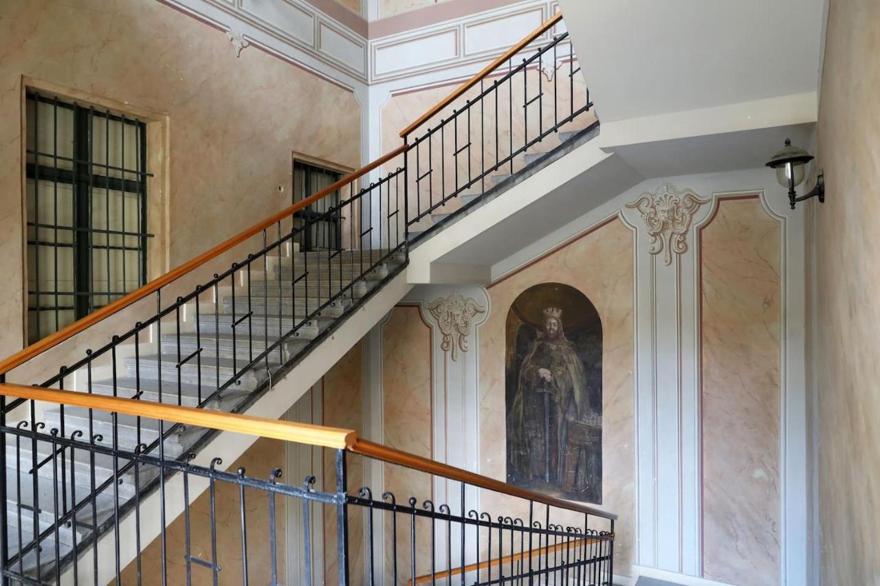 Apartamento Central Apartman 3 Bdr, 2 Bath+3a/c+free Parking+quite *