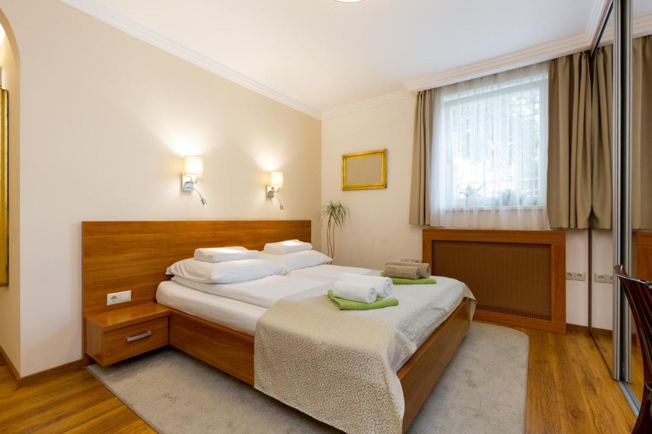 Apartment Citypark Flat *