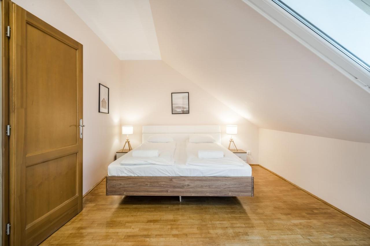 Bpr Timber Loft With Balcony Apartamento *