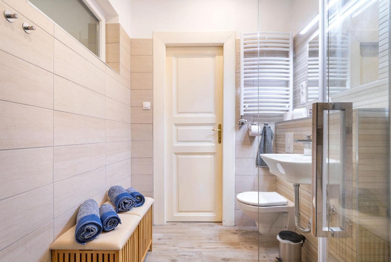 Apartment Trendy Grand Boulevard Designer
