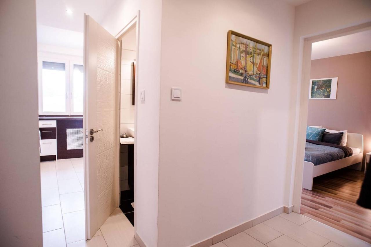 Peaceful, Cozy And New With Balcony * Budapest