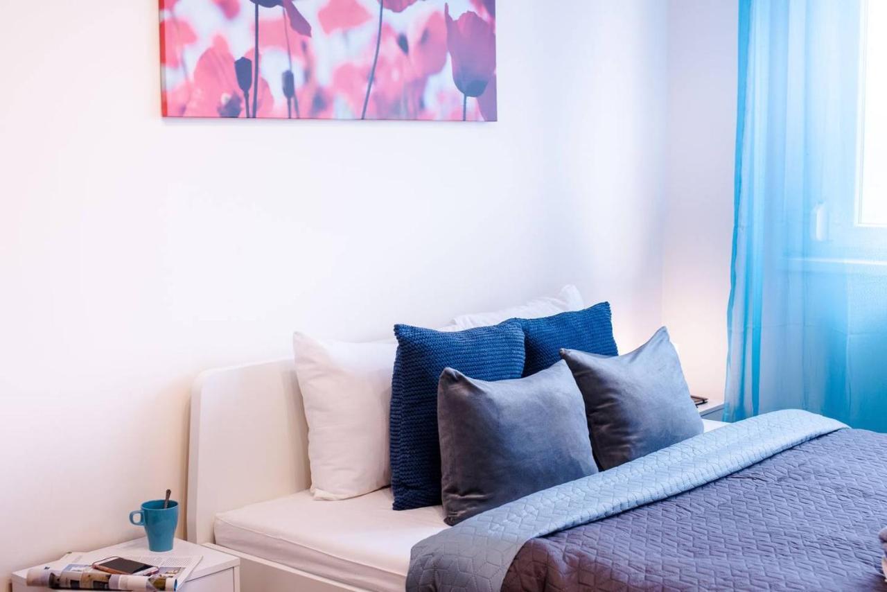 Peaceful, Cozy And New With Balcony