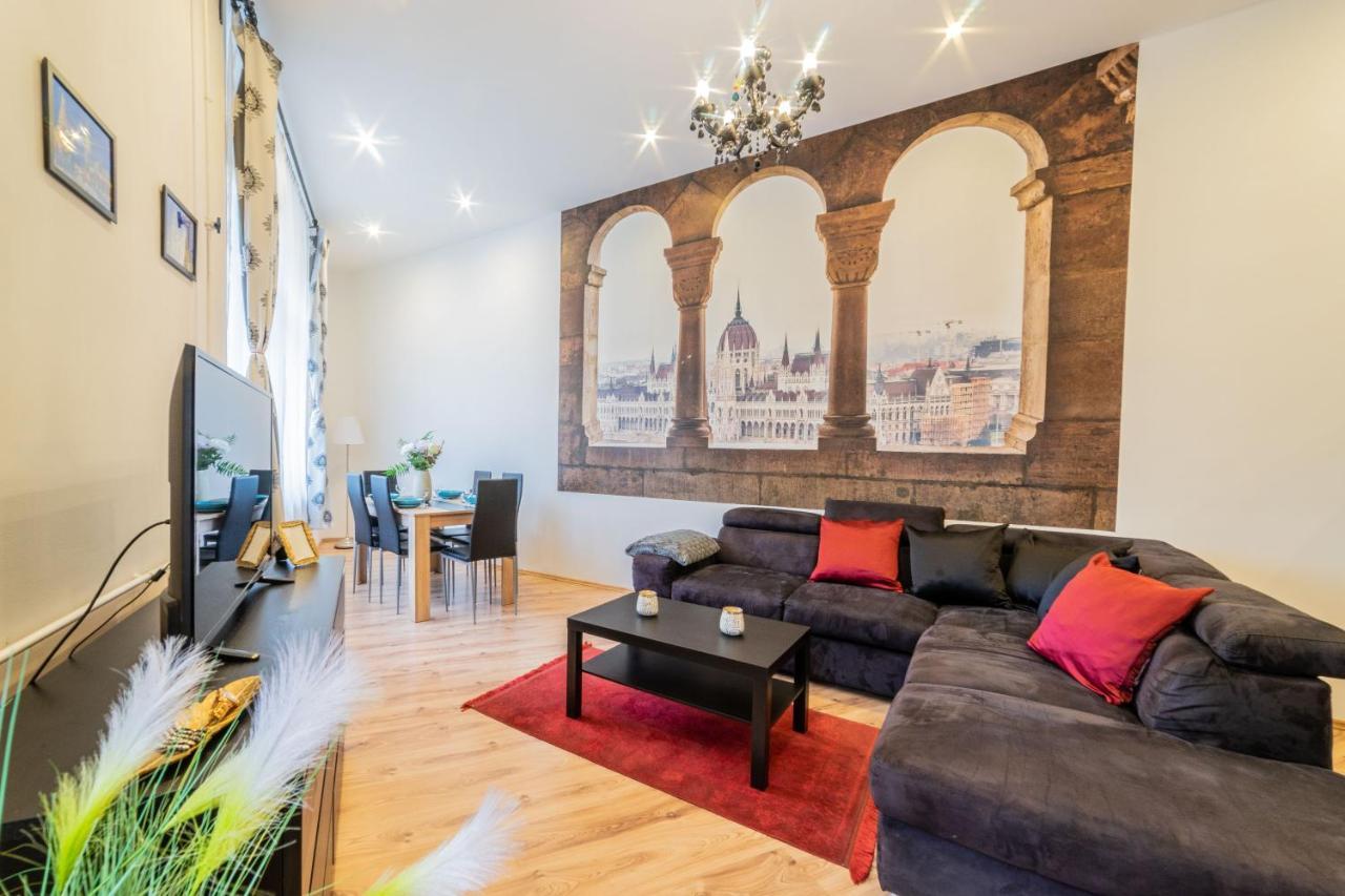 Real Anker * Budapest